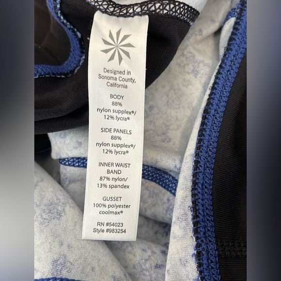 Athleta Floral Prints Blue Purple Crop Athleisure Leggings Ruched Sides size L - Picture 11 of 14